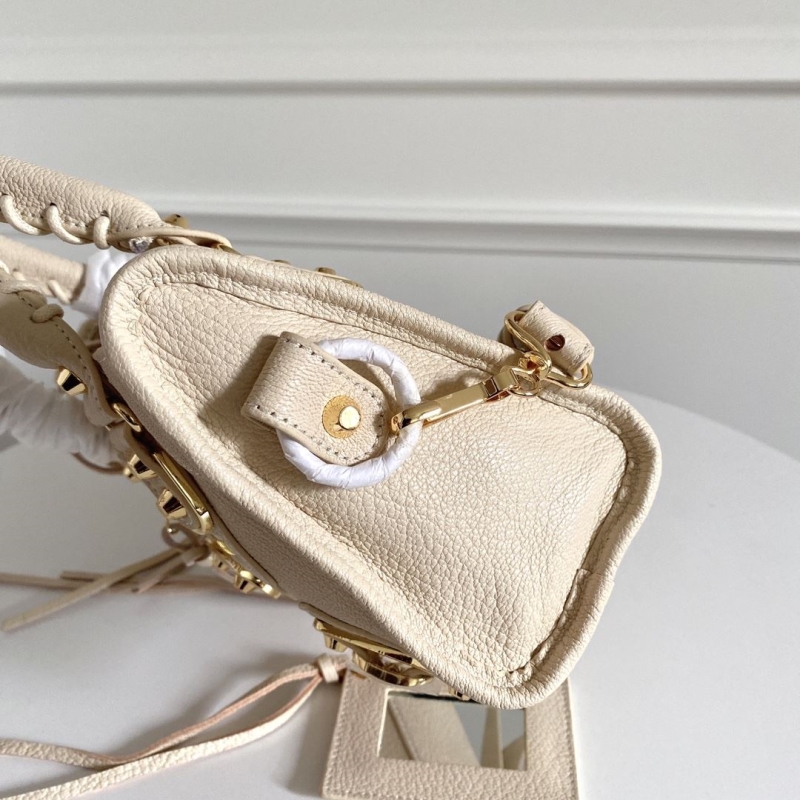 Ba1en*iaga classic city bags